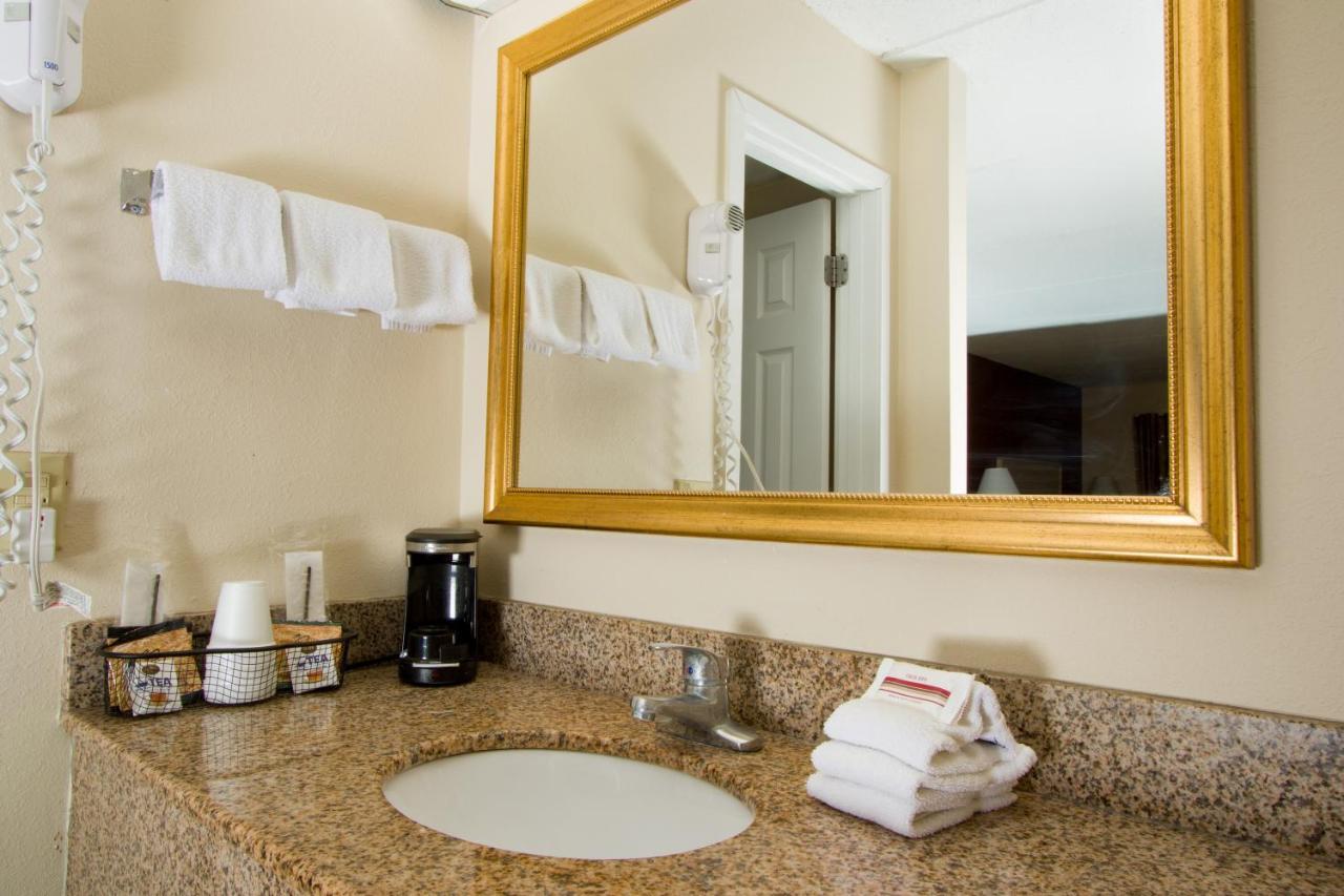 Superior King Room Disability Access Non-Smoking