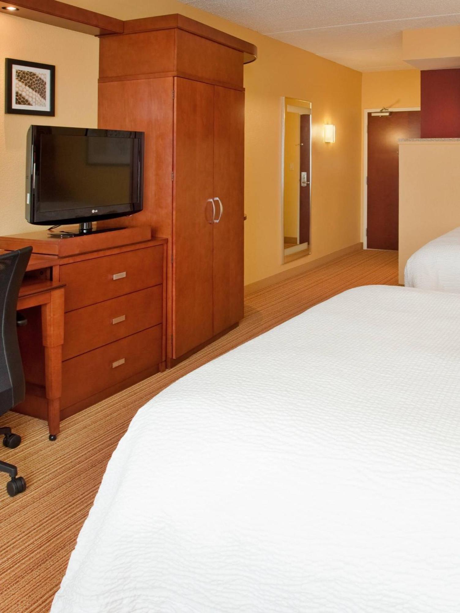 Queen Room with Two Queen Beds