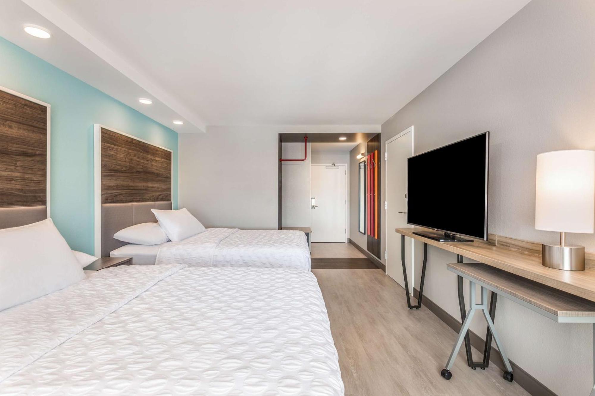 Queen Room with Two Queen Beds