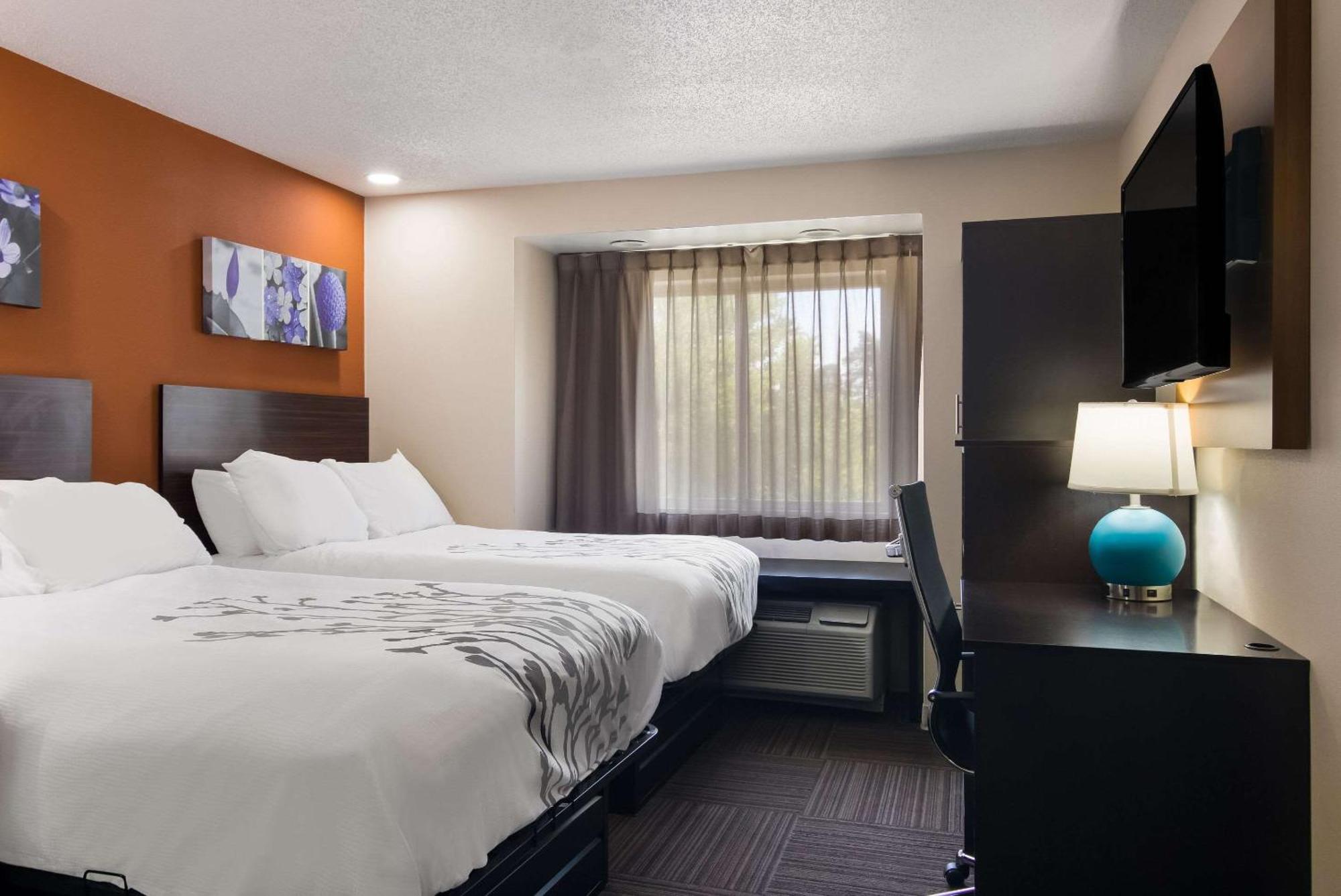 Double Room with Two Double Beds - Non Smoking