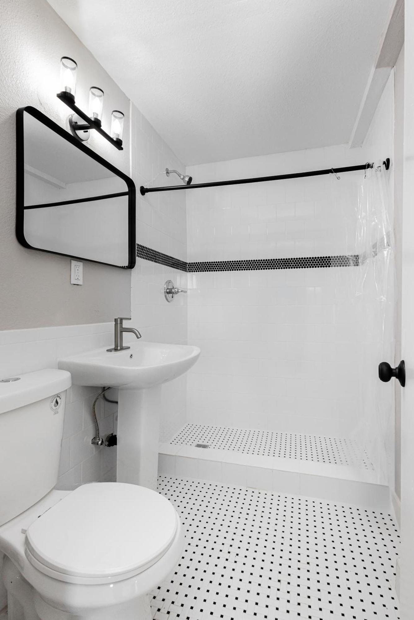 Double Room with Private Bathroom