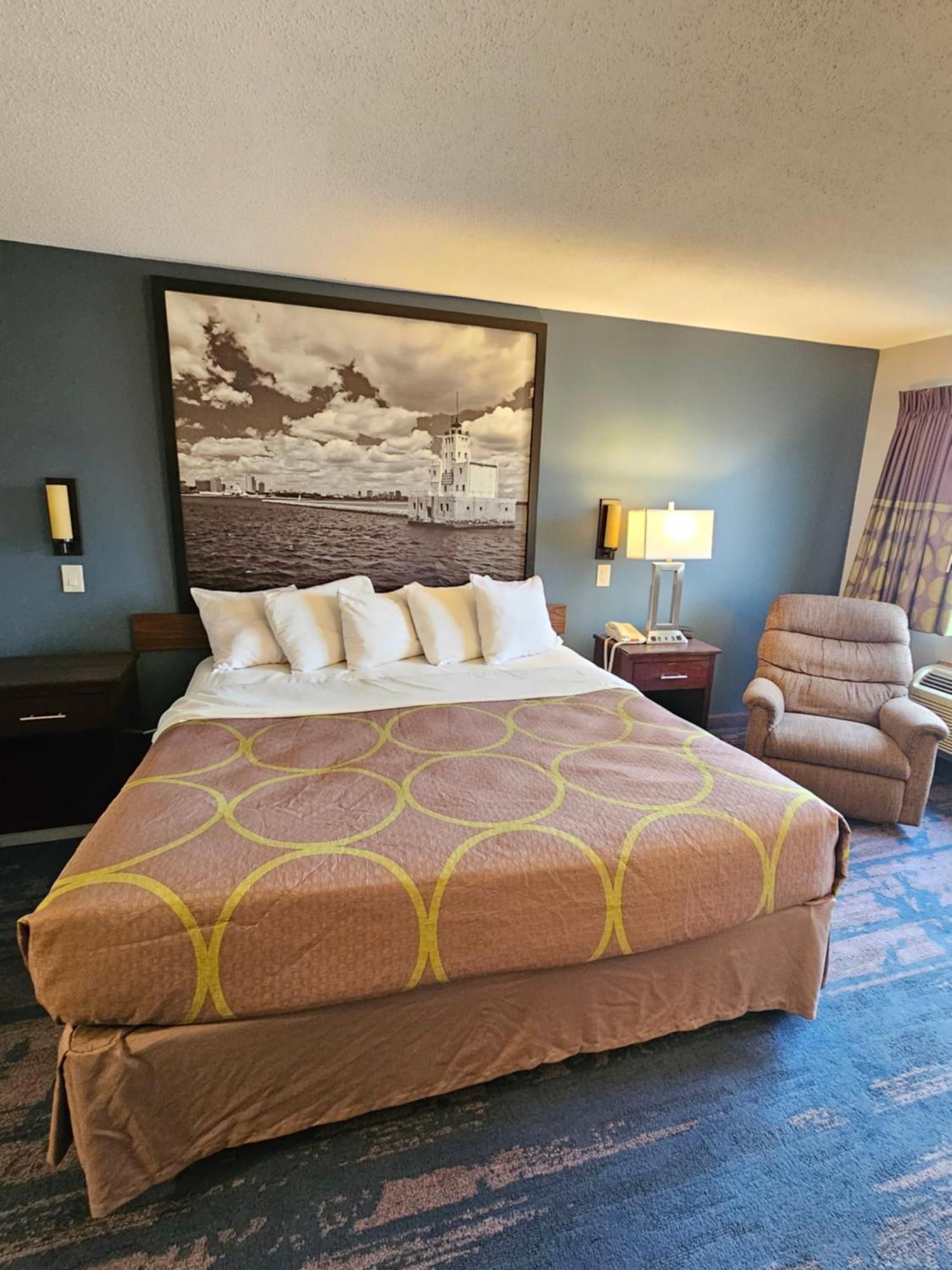 King Room