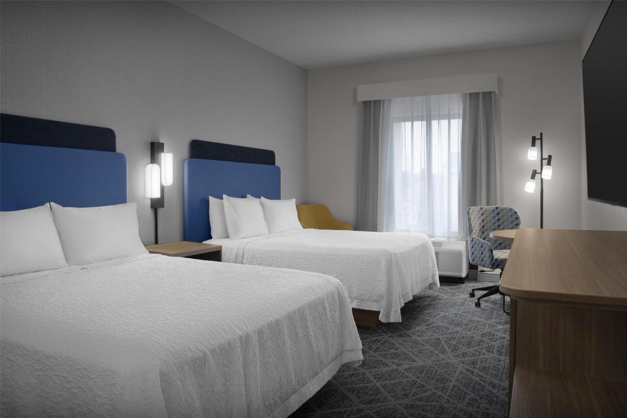 Room with Two Queen Beds - Non-Smoking