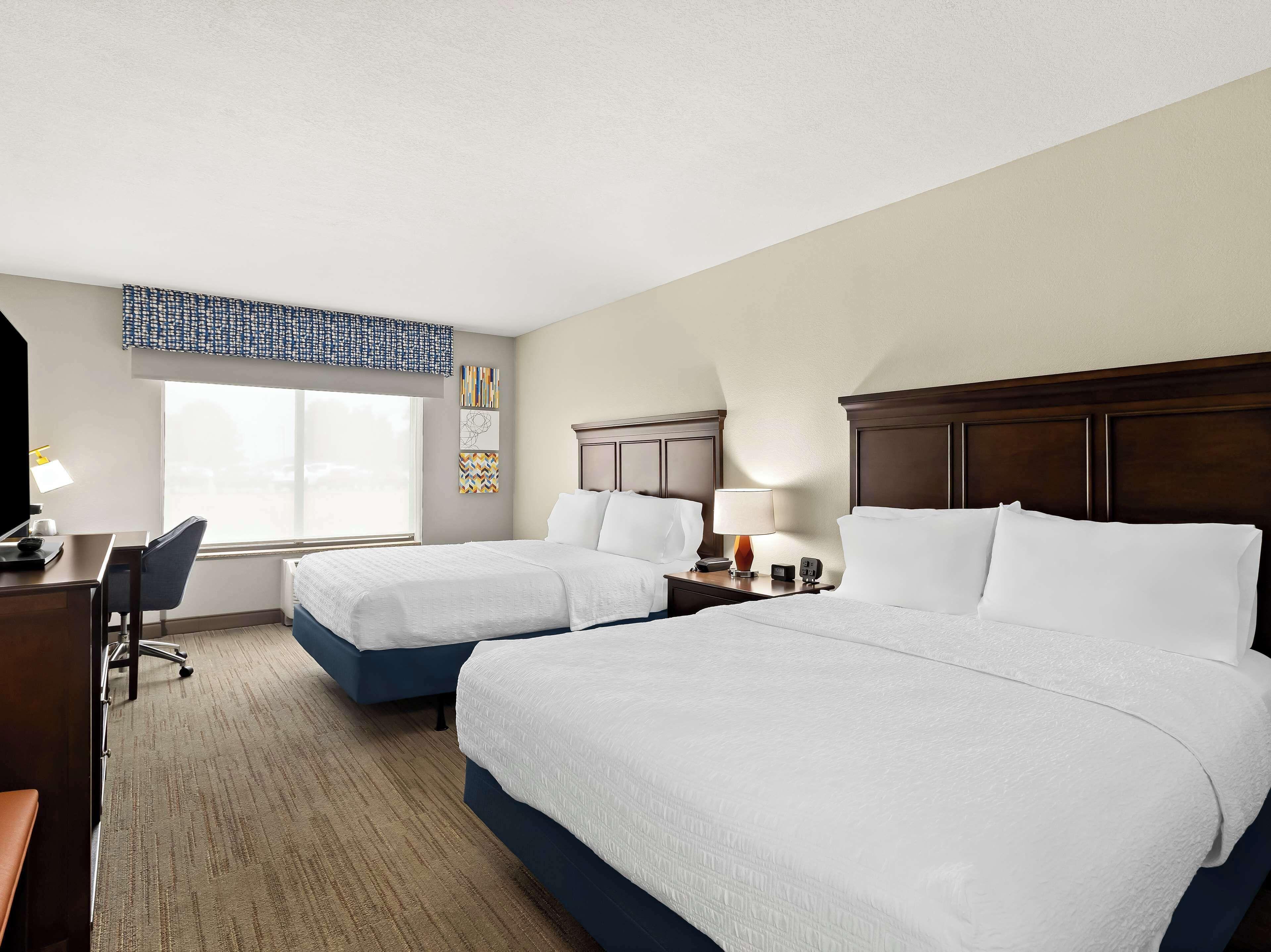 Queen Room with Two Queen Beds - Mobility Access/Non-Smoking