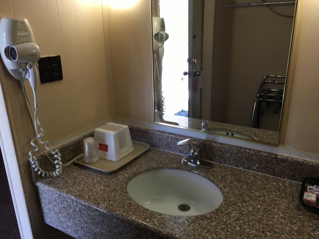 Double Room with Three Double Beds
