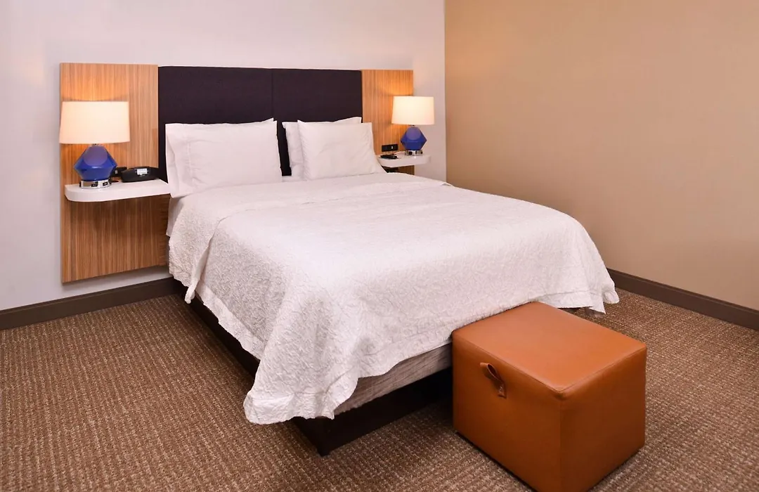 Hampton Inn York-1