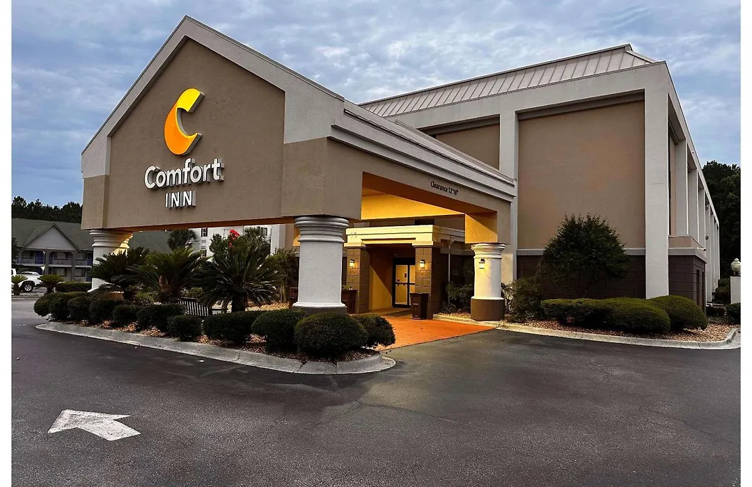 Comfort Inn Darien - North Brunswick-1