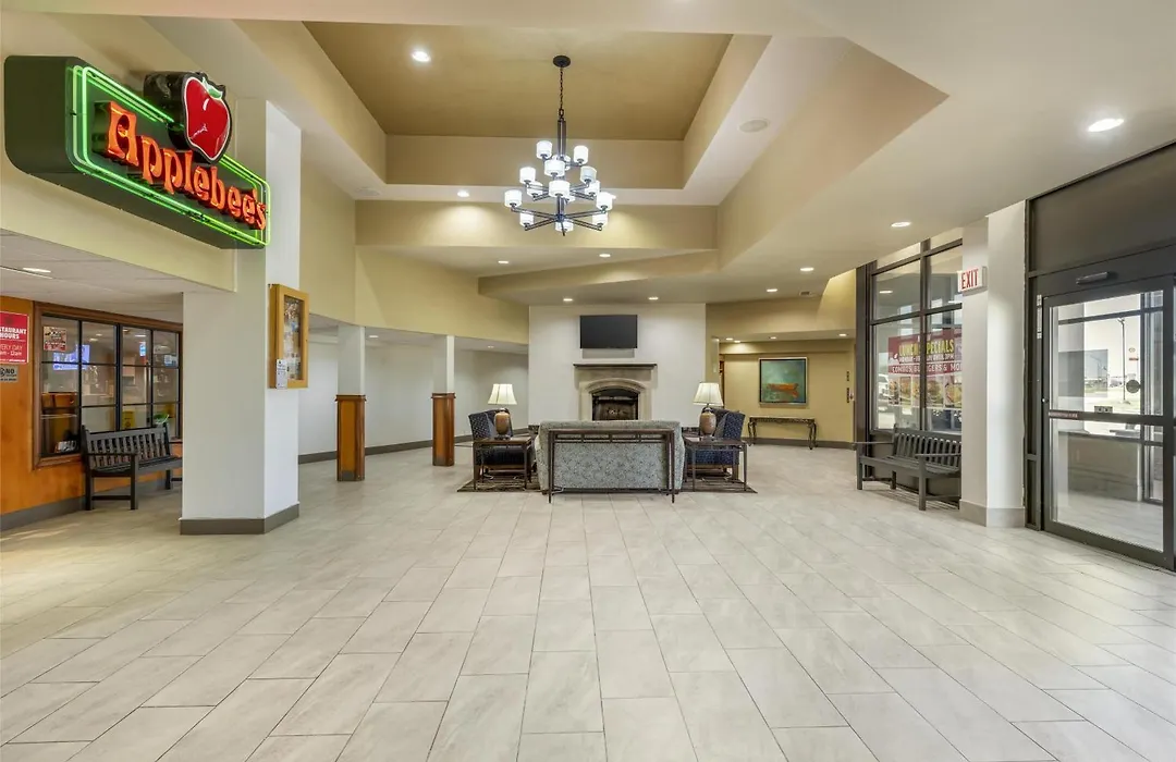 Best Western Plus York Hotel And Conference Center-1