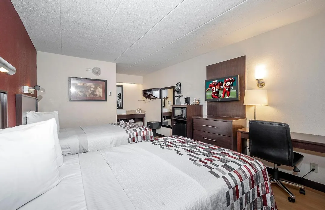 Red Roof Inn Mt Laurel-1