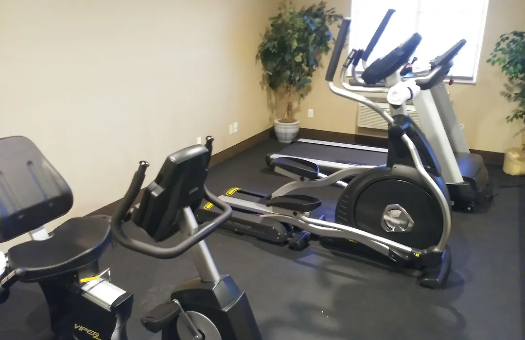 Super 8 By Wyndham Altoona-1