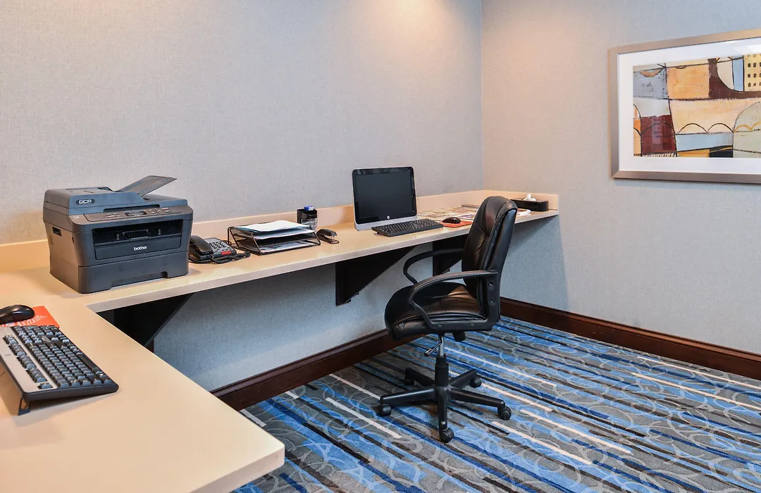 Holiday Inn Express Hotel & Suites York By Ihg-1