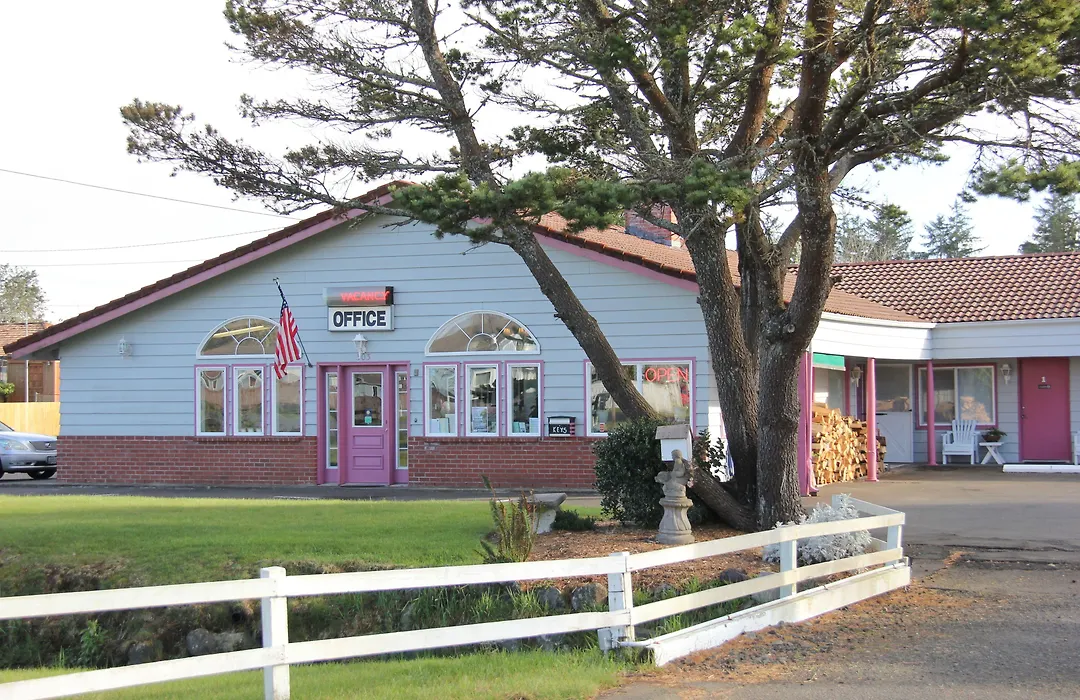 Mariners Cove Inn-1