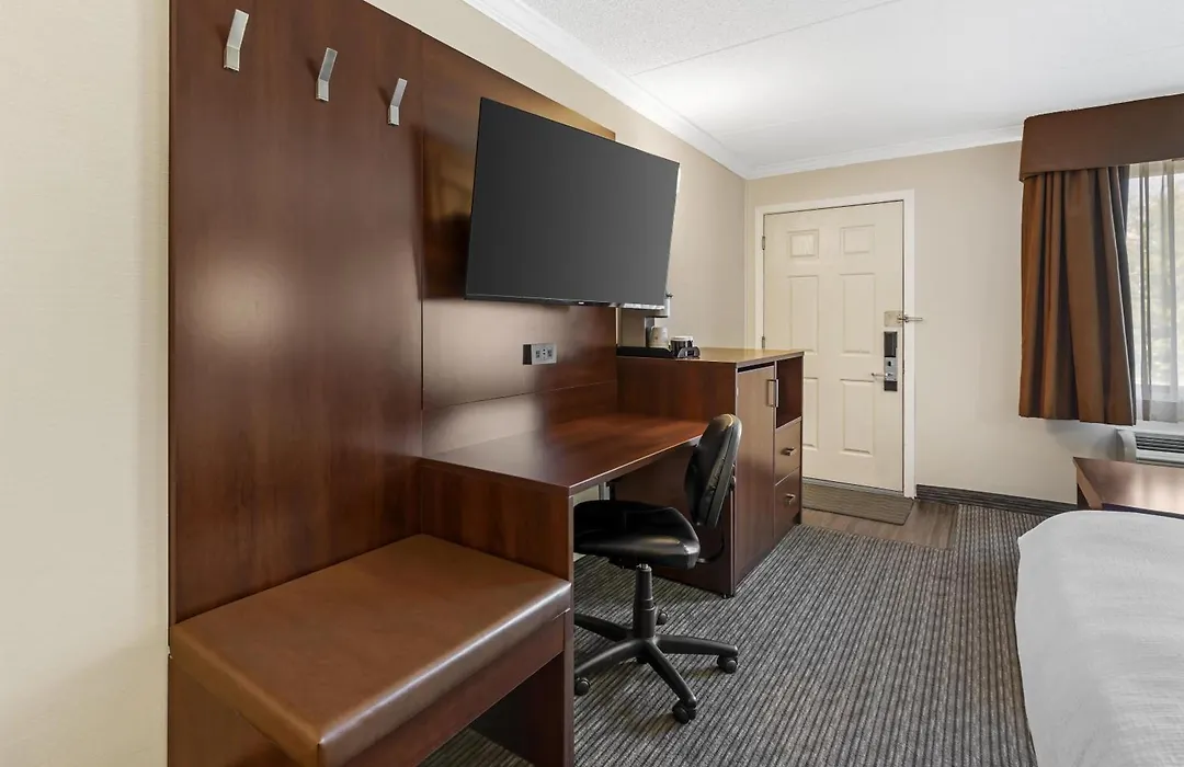 Best Western Plus Dryden Hotel And Conference Centre-1