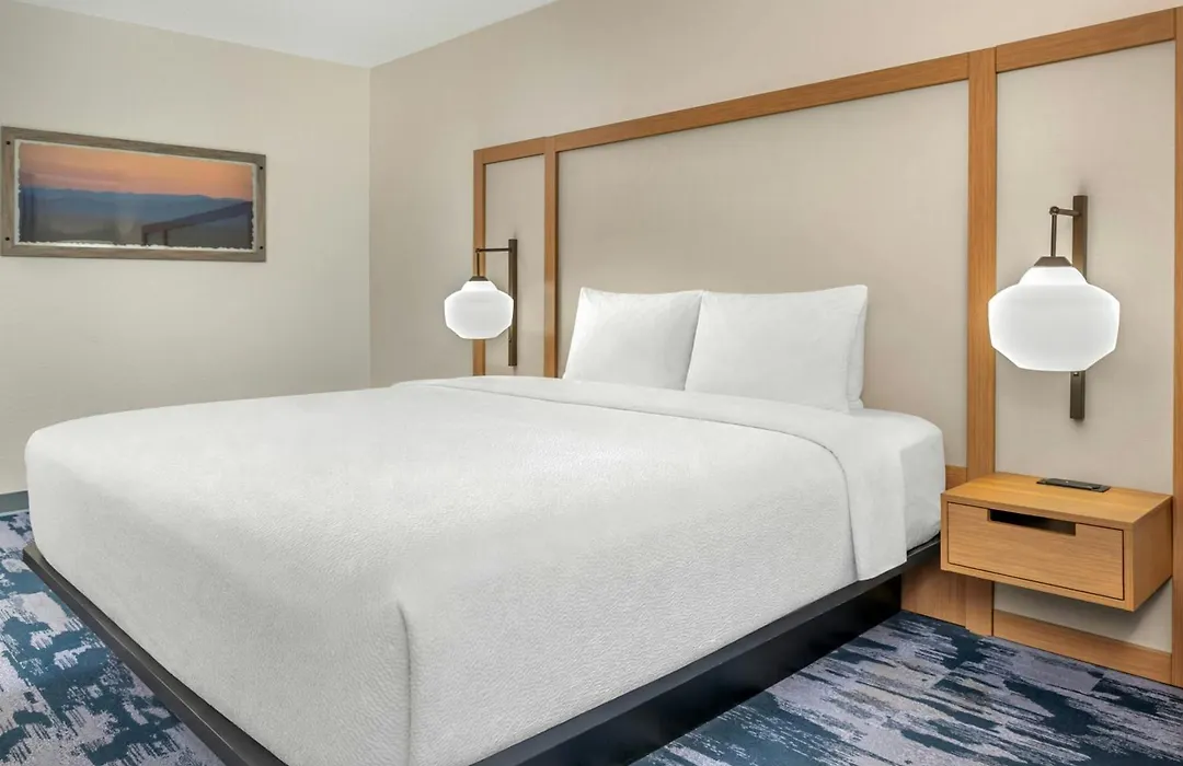 Fairfield Inn & Suites Hooksett-1