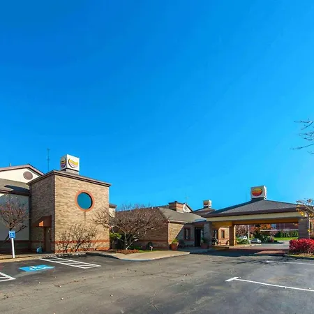 Comfort Inn & Suites Erie - Splash Lagoon Indoor Waterpark-3