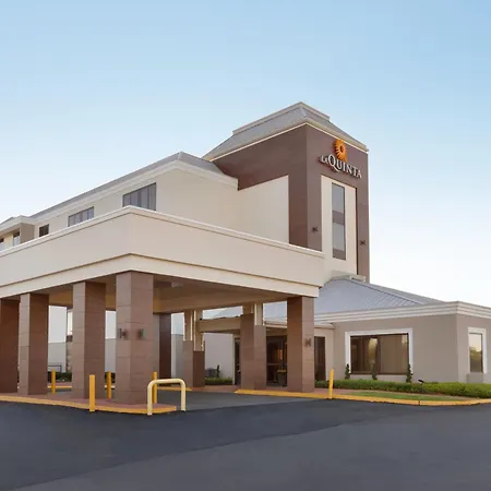 La Quinta Inn & Suites By Wyndham Dothan-2