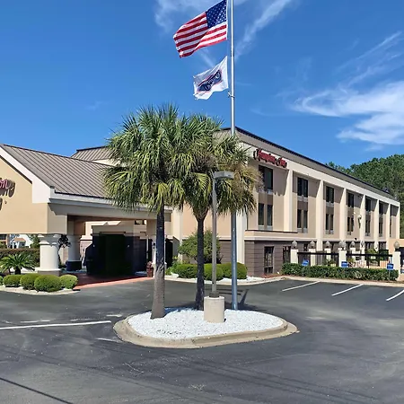 Comfort Inn Darien - North Brunswick-3