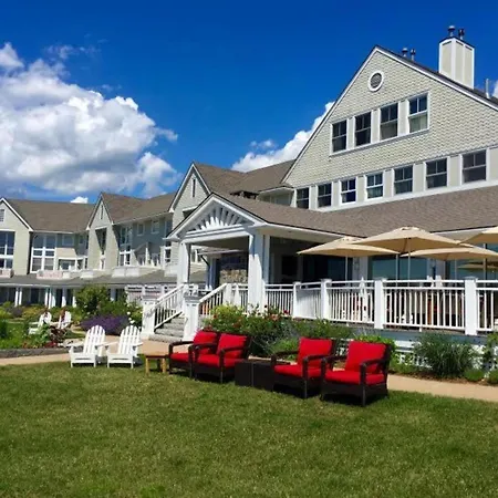 Inn By The Sea-3