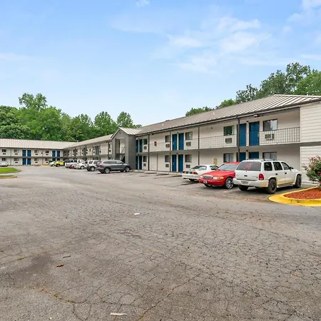 Southern Suites Carrollton-2