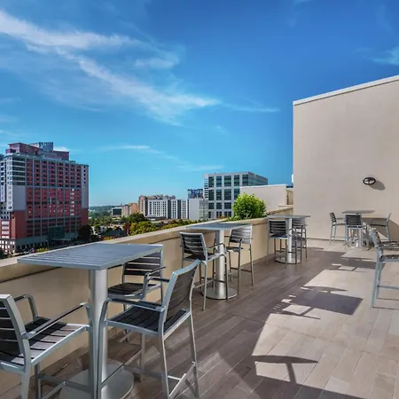 Ac Hotel By Marriott Charlotte City Center-3