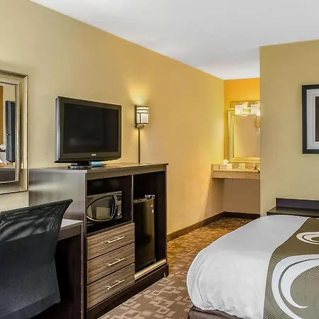 Quality Inn University Area-2