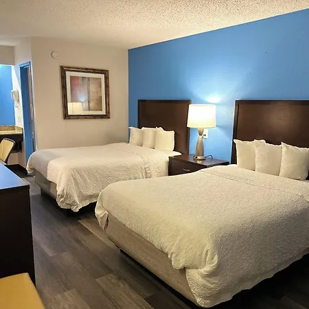 American Inn & Suites Bishop Airport Flint-2