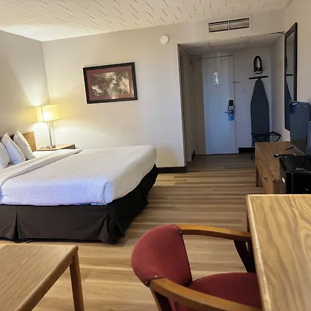 Days Inn By Wyndham Williamsport-3