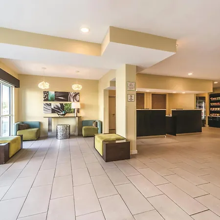 La Quinta By Wyndham Collinsville - St. Louis-3