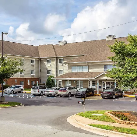 Suburban Studios Near University Of North Carolina-Charlotte-3