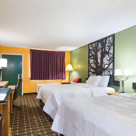 Americas Best Value Inn Darien-2