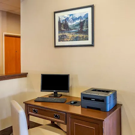 Comfort Inn Evanston I-80-2