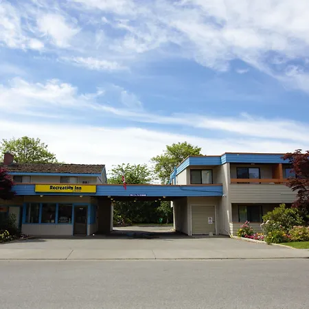 Recreation Inn And Suites Kelowna-3
