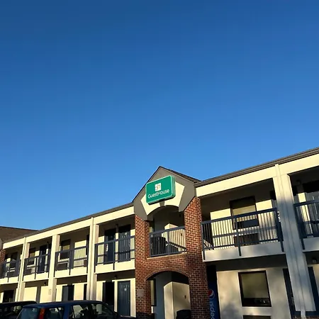 Guesthouse Inn Dothan-3