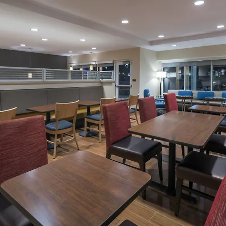 Towneplace Suites By Marriott Hays-3