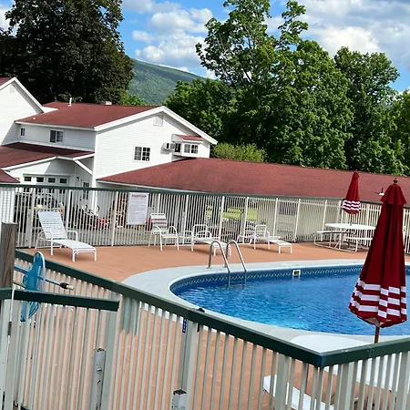 Four Winds Country Motel-3