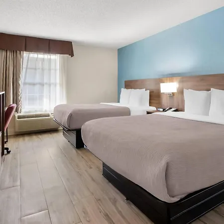 Quality Inn & Suites Lexington-2
