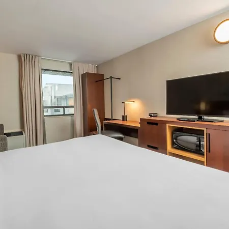 Comfort Inn Dryden-3