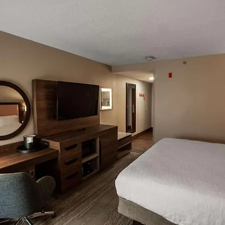 Hampton Inn Troy-2