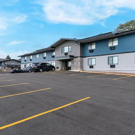 Econo Lodge Madison East-2
