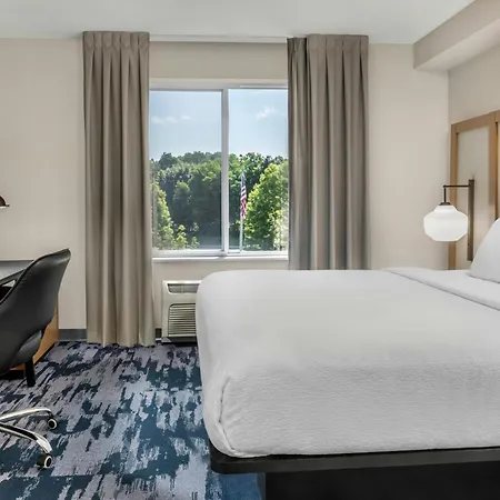 Fairfield Inn & Suites Hooksett-2