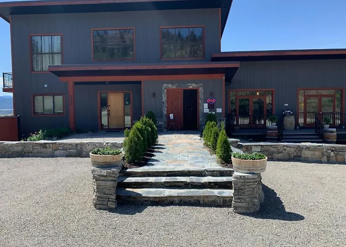 Wesbert Winery & Guest Suites Penticton