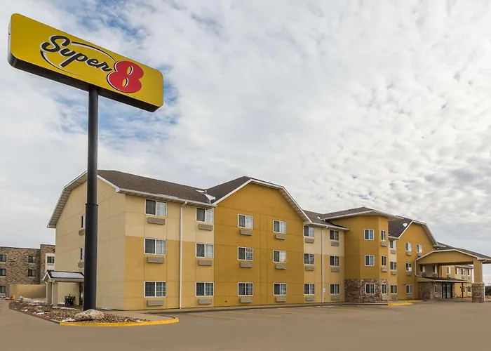 Super 8 By Wyndham Altoona Hotel