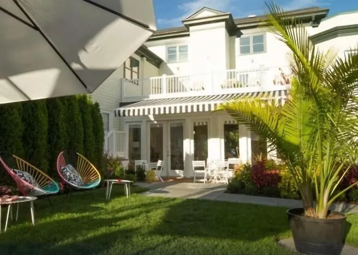 Zey Hotel Greenport