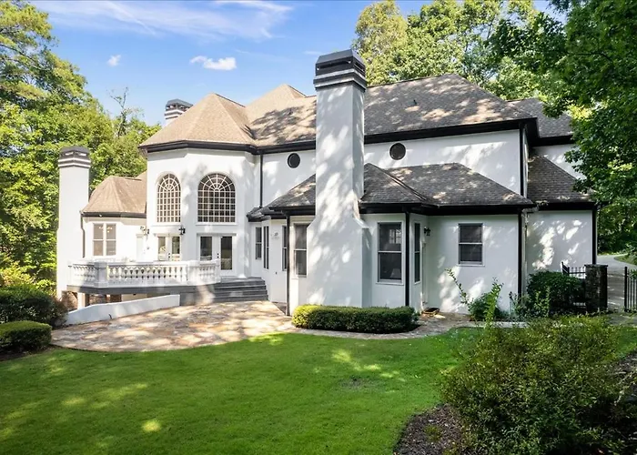 11580Sqft Large Home By Airport Atlanta