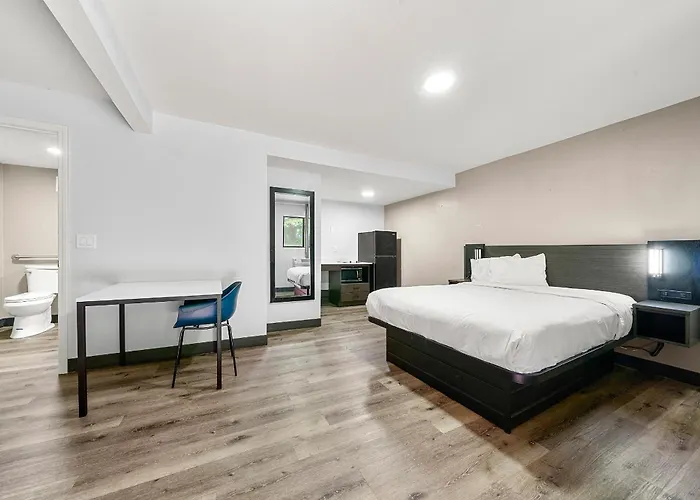 Southern Suites Carrollton