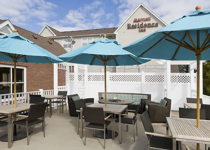 Primestay Extended Suites By Ihg Madison