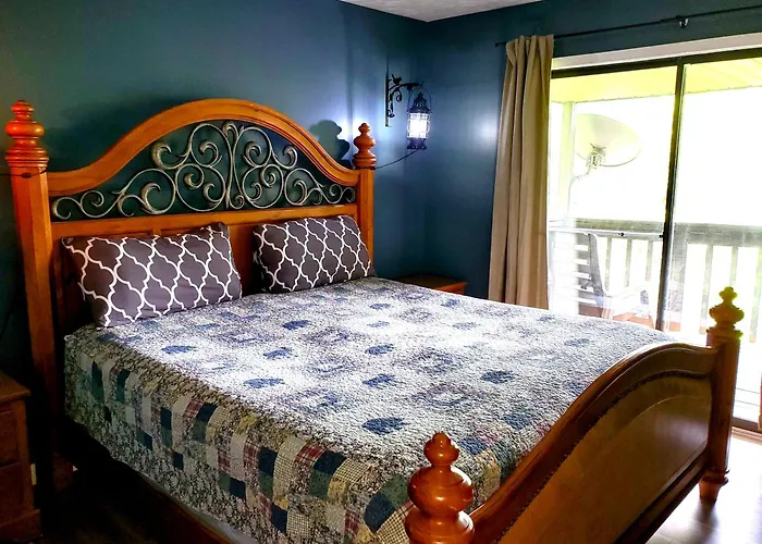 Free Tickets Disconnect & Relax Hot Tub -Mountain View-Dog Friendly Villa Pigeon Forge