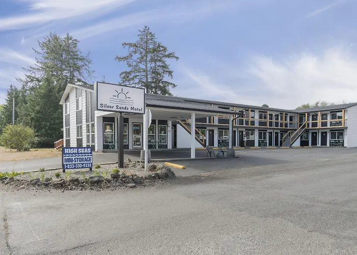 Silver Sands Motel Westport