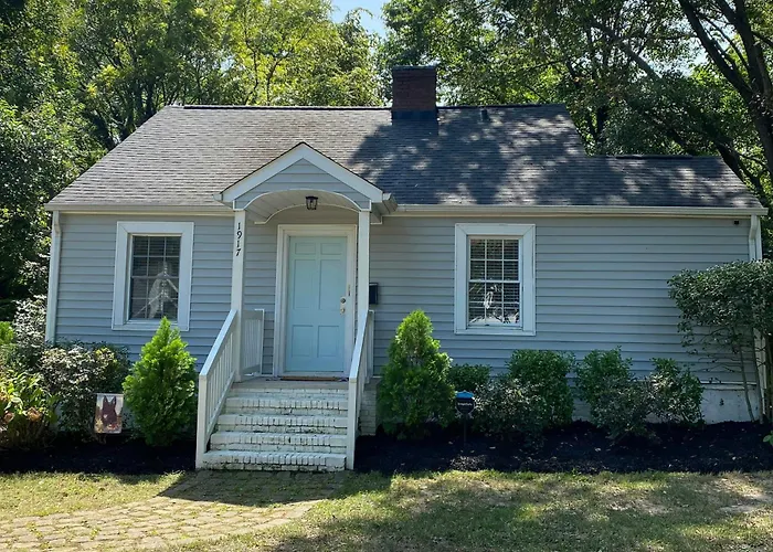 3 Mi To Dtwn Charlotte! Quiet Haven With Fenced Yard Villa