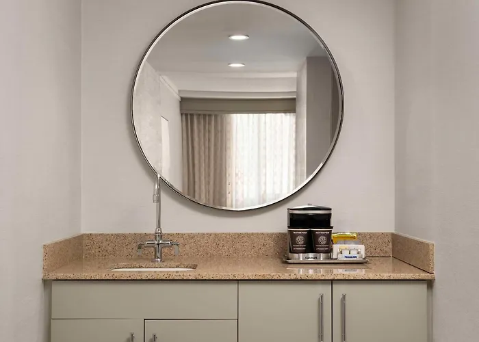 Doubletree By Hilton Hartford Downtown Hotel